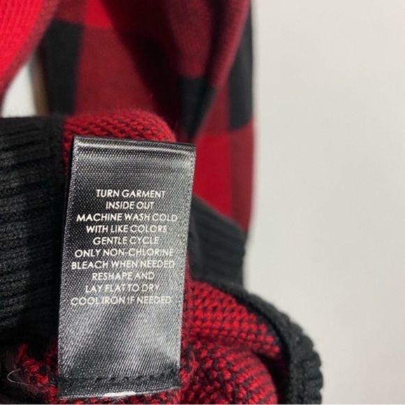 TORRID Cardigan Zip Bomber Sweater Buffalo Plaid Red Black Preppy Academia NEW - Picture 11 of 12